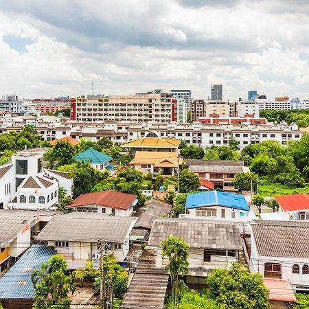Livotel Express Hotel Ramkhamhaeng 50 Bangkok - No Parking Ngoại thất bức ảnh